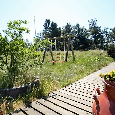 Spacious Holiday In With Jacuzzi Holiday home *