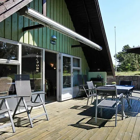 Spacious Holiday In With Jacuzzi Holiday home Blavand